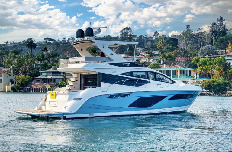 SEA RAY 55 FT FLY, 16 PASAJEROS